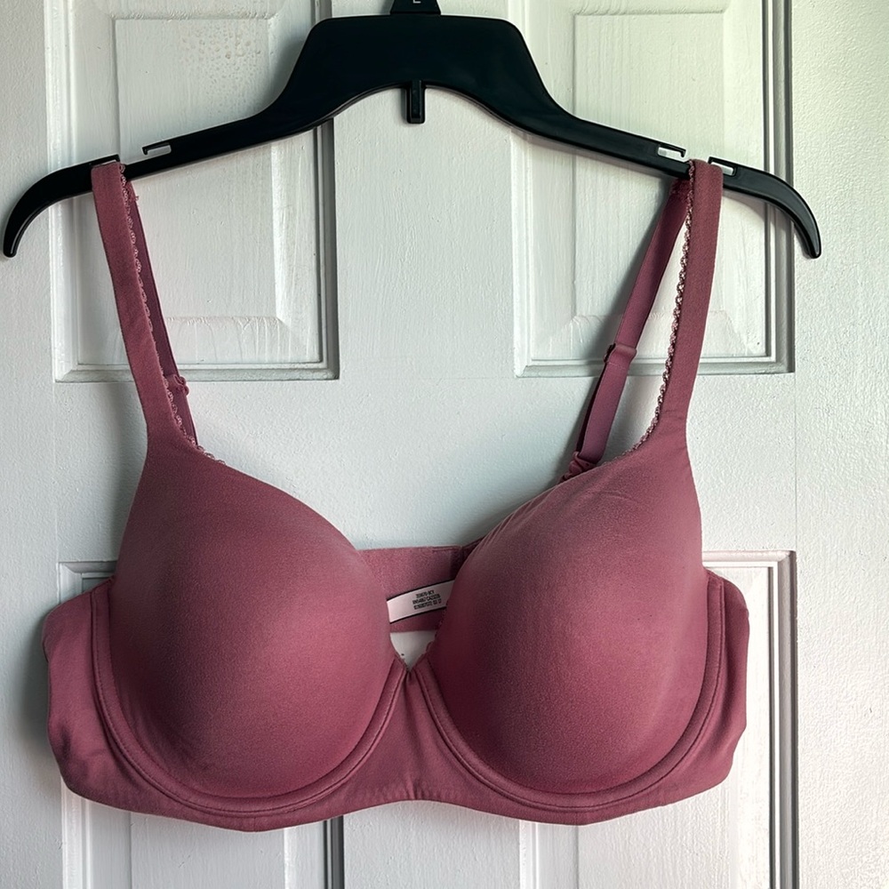 Victoria’s Secret Lined Demi 38D